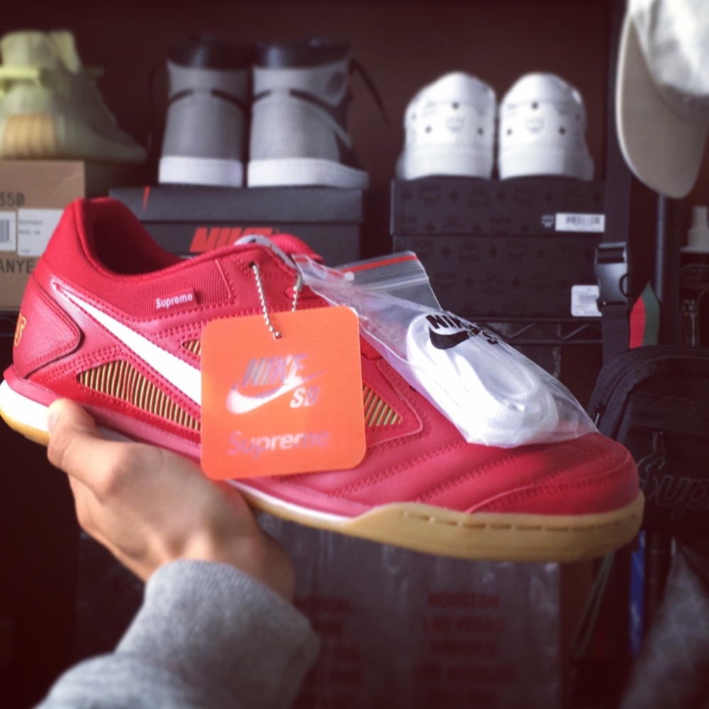 Supreme gato sz 10